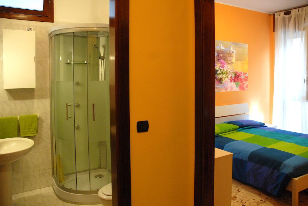 B&B Manzoni Lecce Bilik gambar